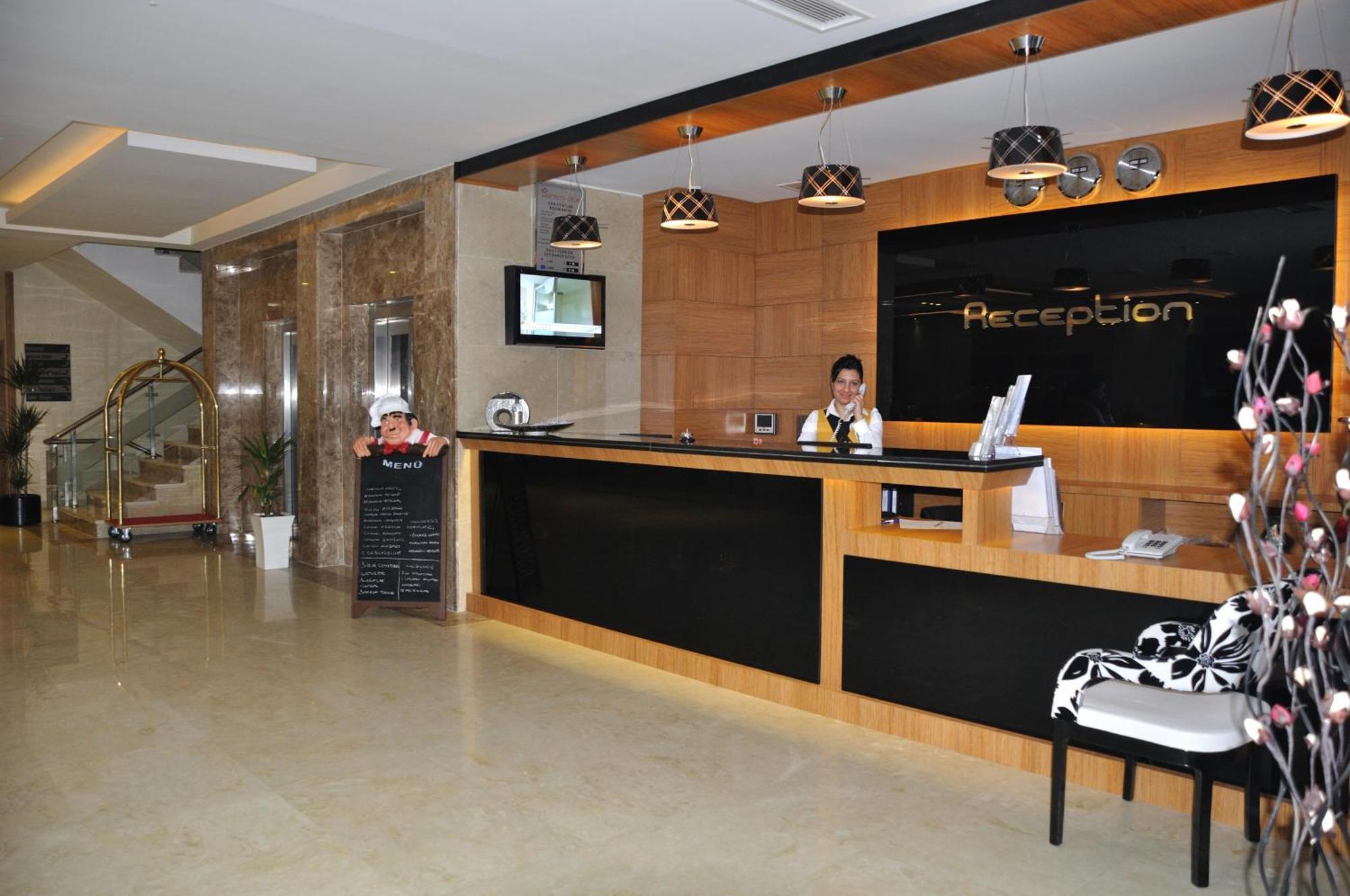 Hanem Hotel Μαλάτεια Εξωτερικό φωτογραφία