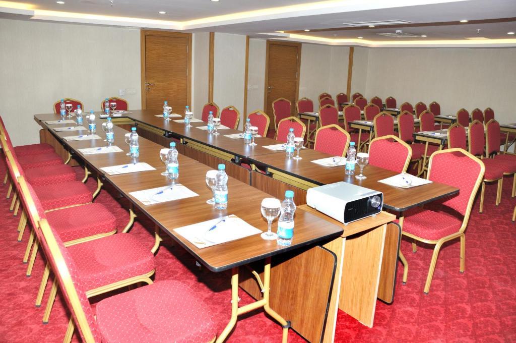 Hanem Hotel Μαλάτεια Εξωτερικό φωτογραφία